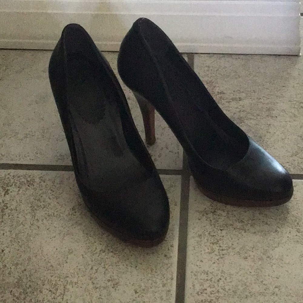Aldo black leather heel Sale 3 for $20